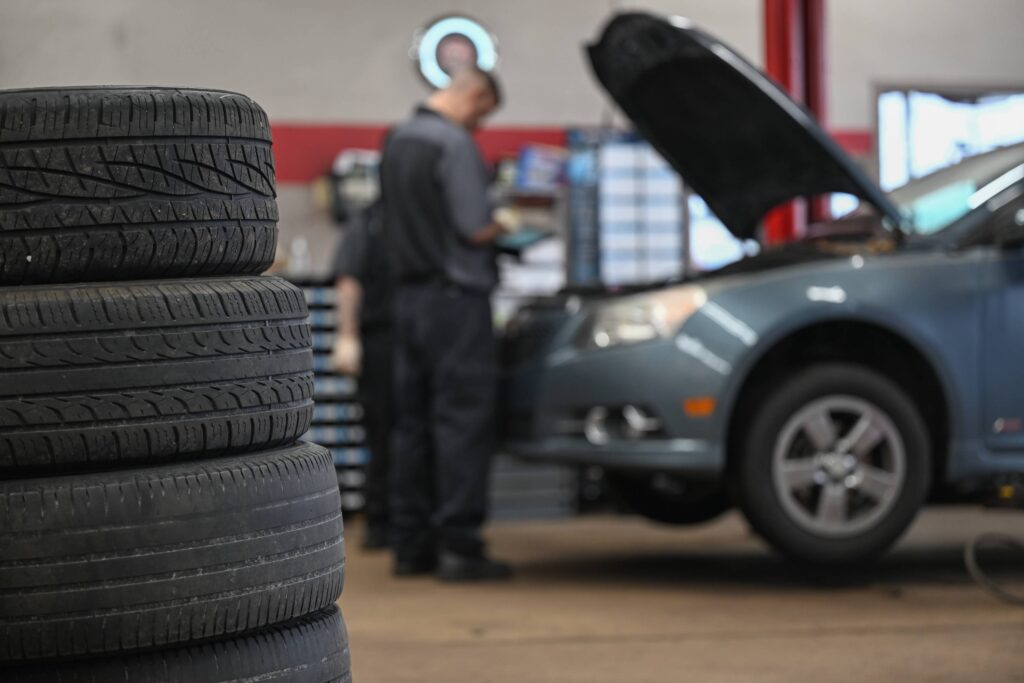 auto mechanic working in auto repair shop